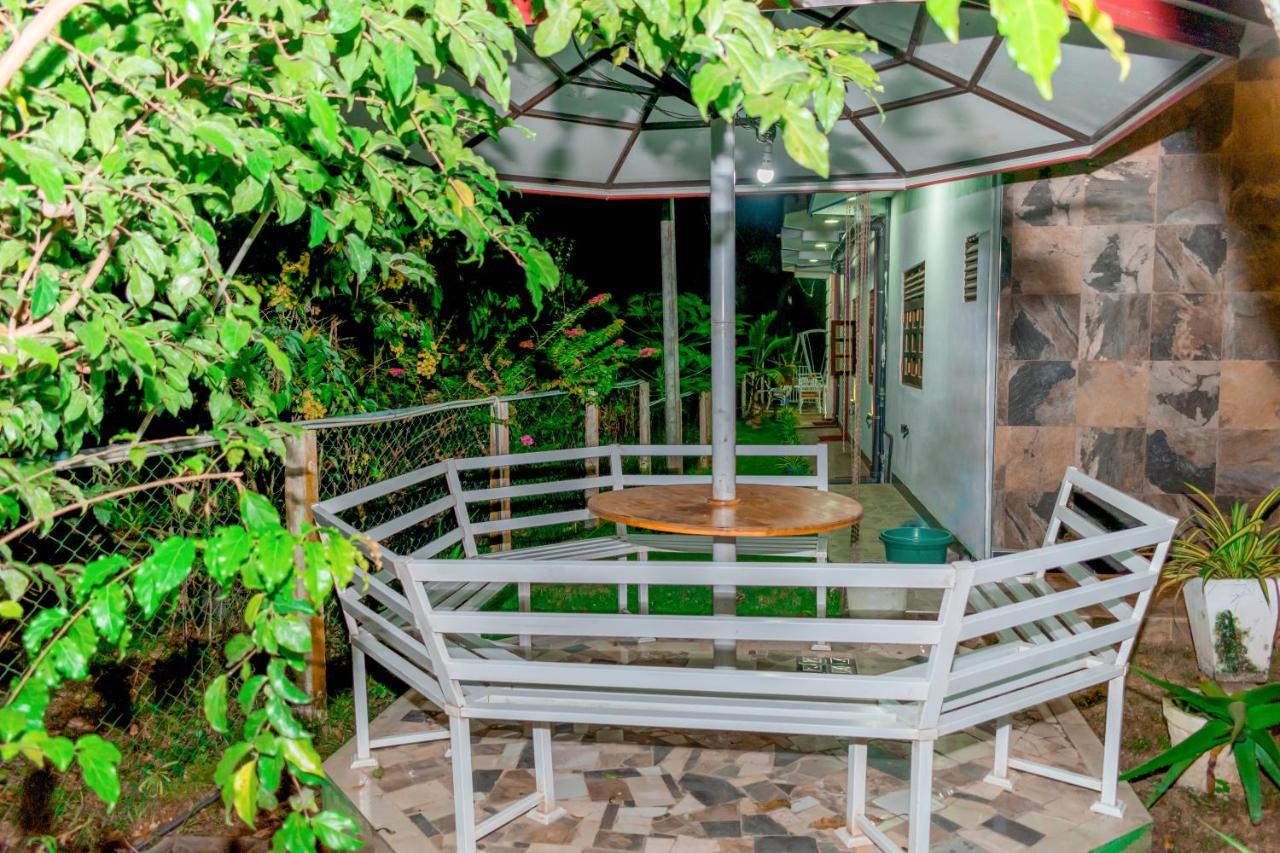 Hotel House Of Richness Negombo Zewnętrze zdjęcie