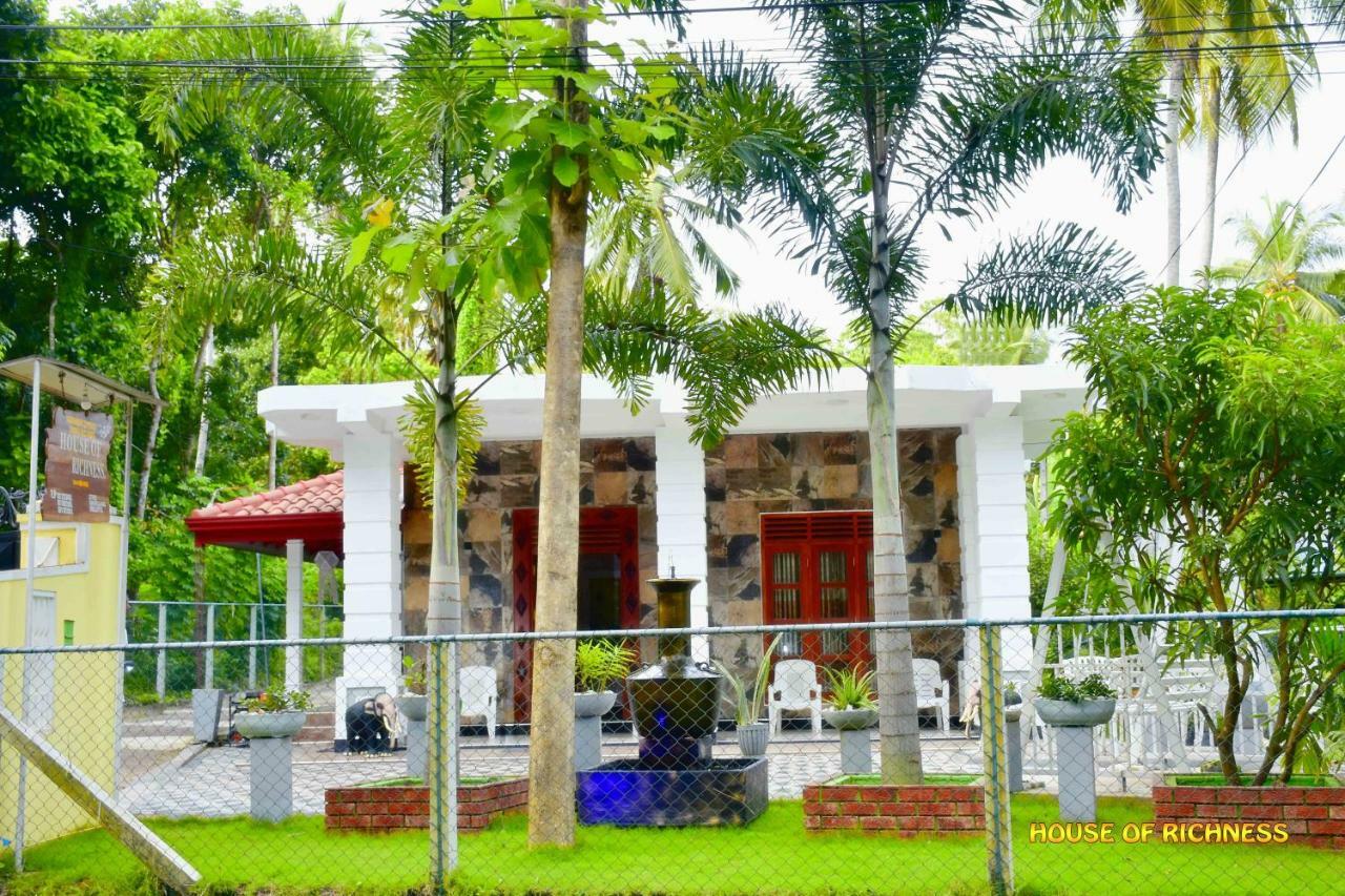 Hotel House Of Richness Negombo Zewnętrze zdjęcie