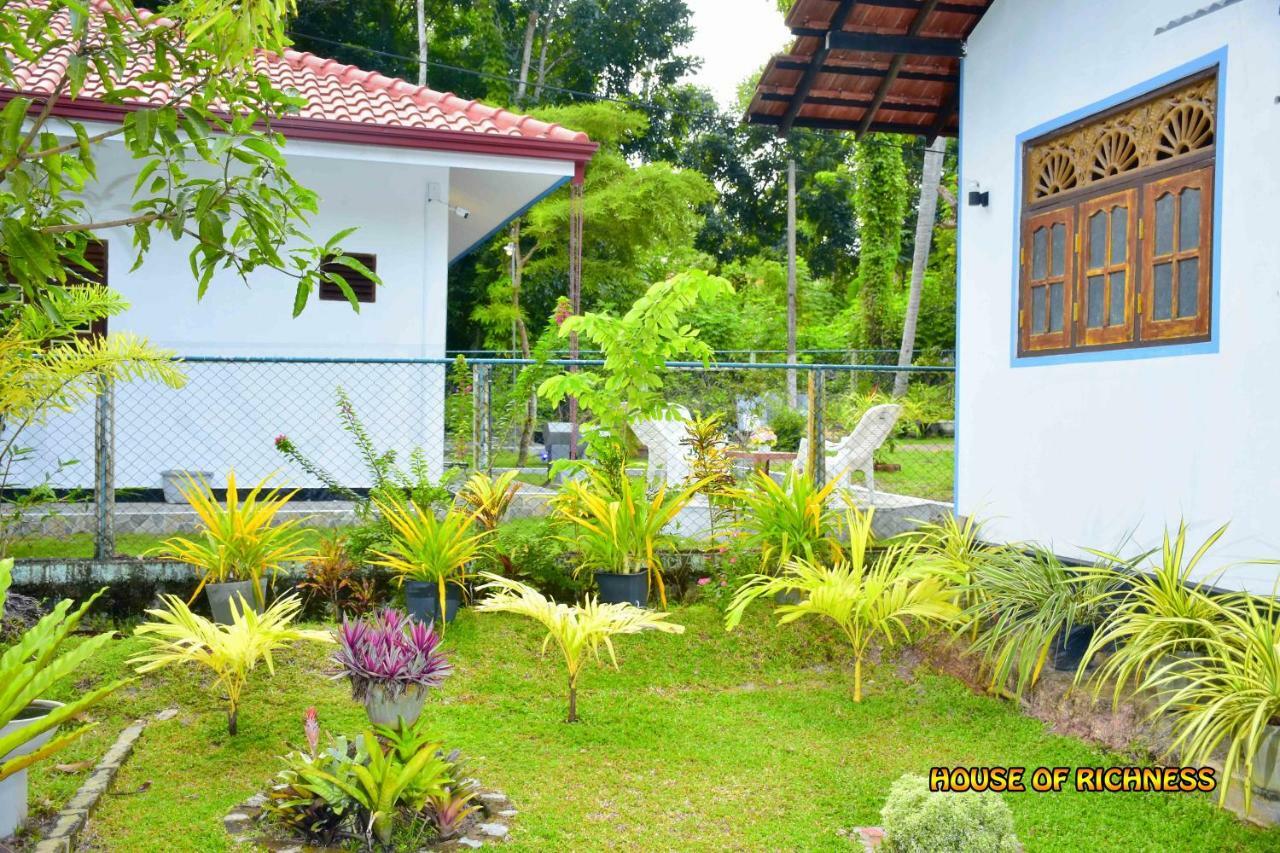 Hotel House Of Richness Negombo Zewnętrze zdjęcie