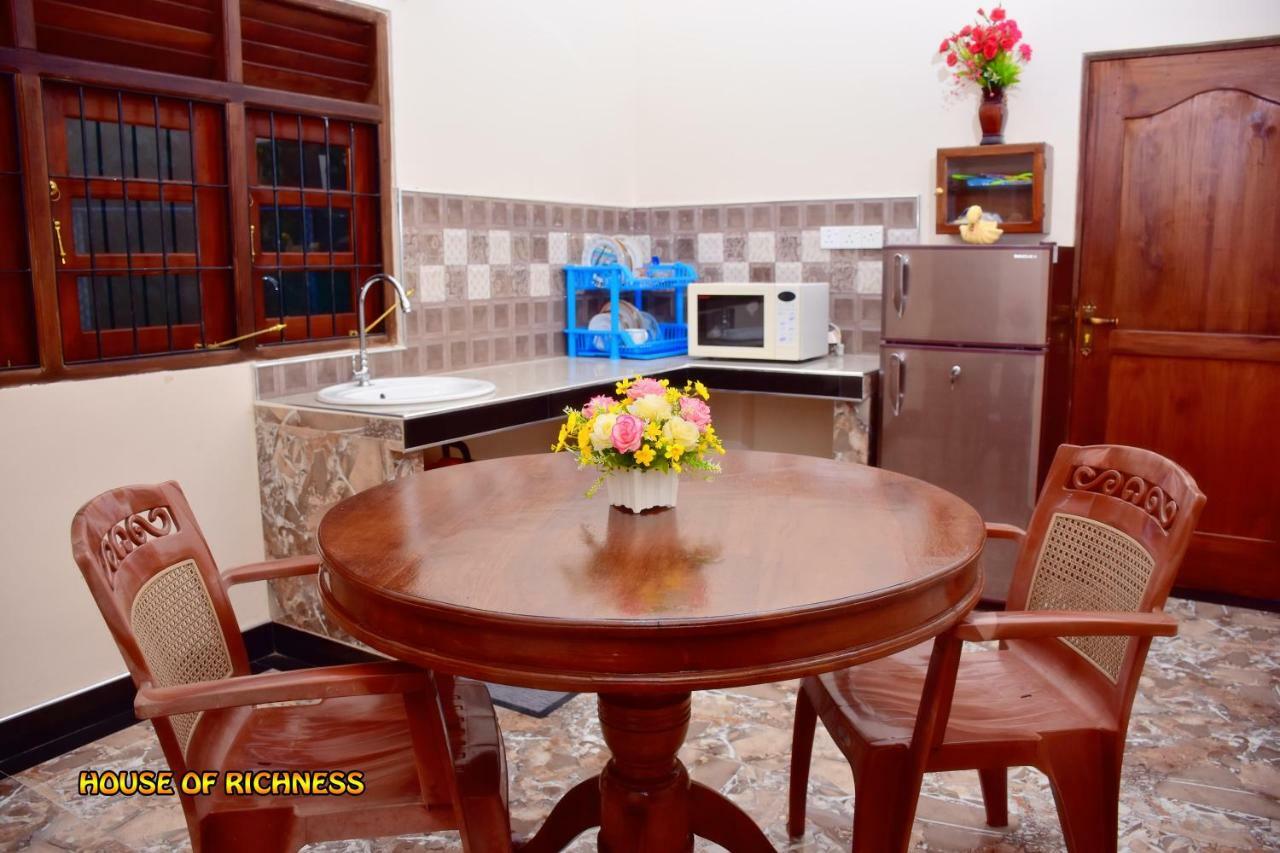 Hotel House Of Richness Negombo Zewnętrze zdjęcie